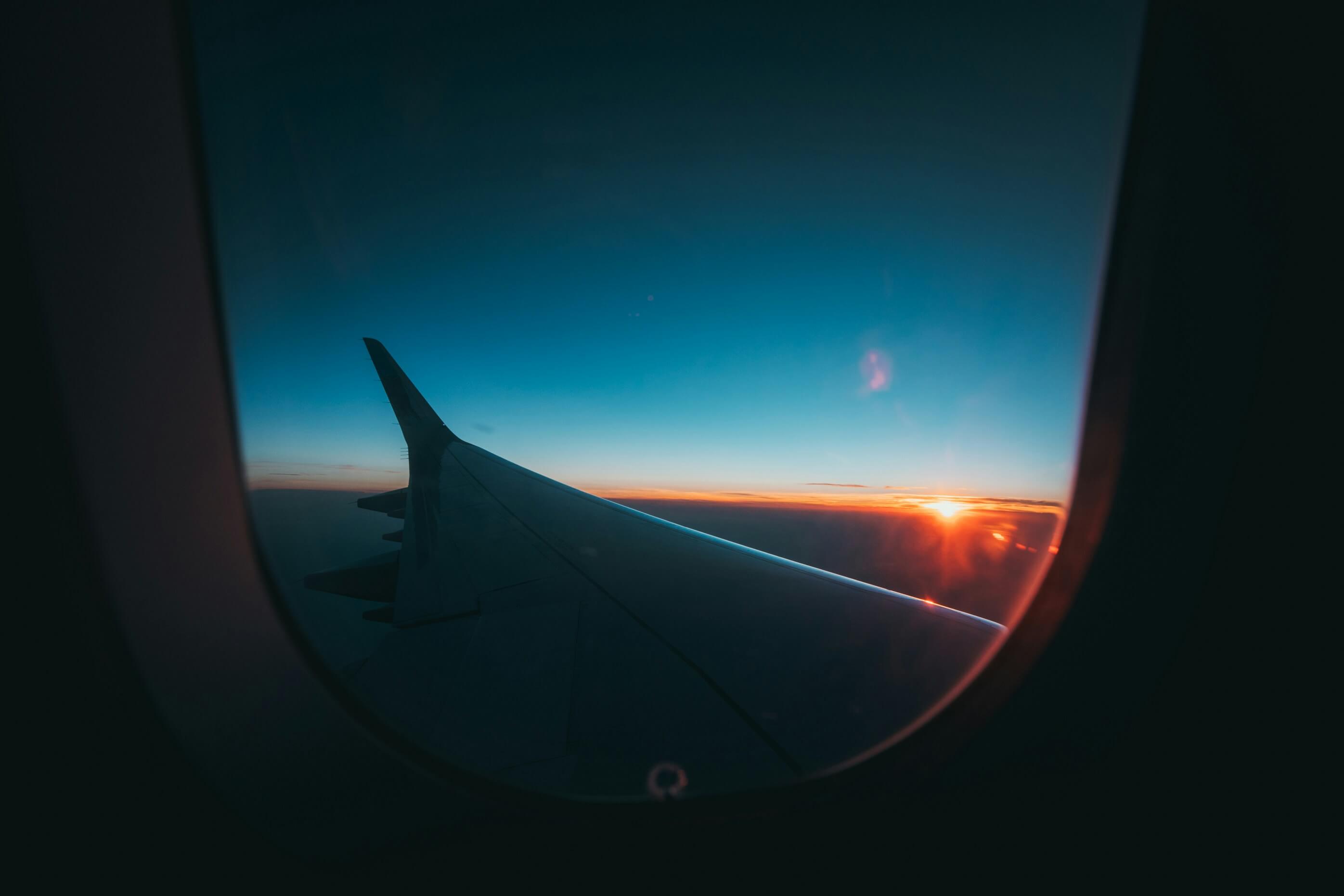 رحلات طيران